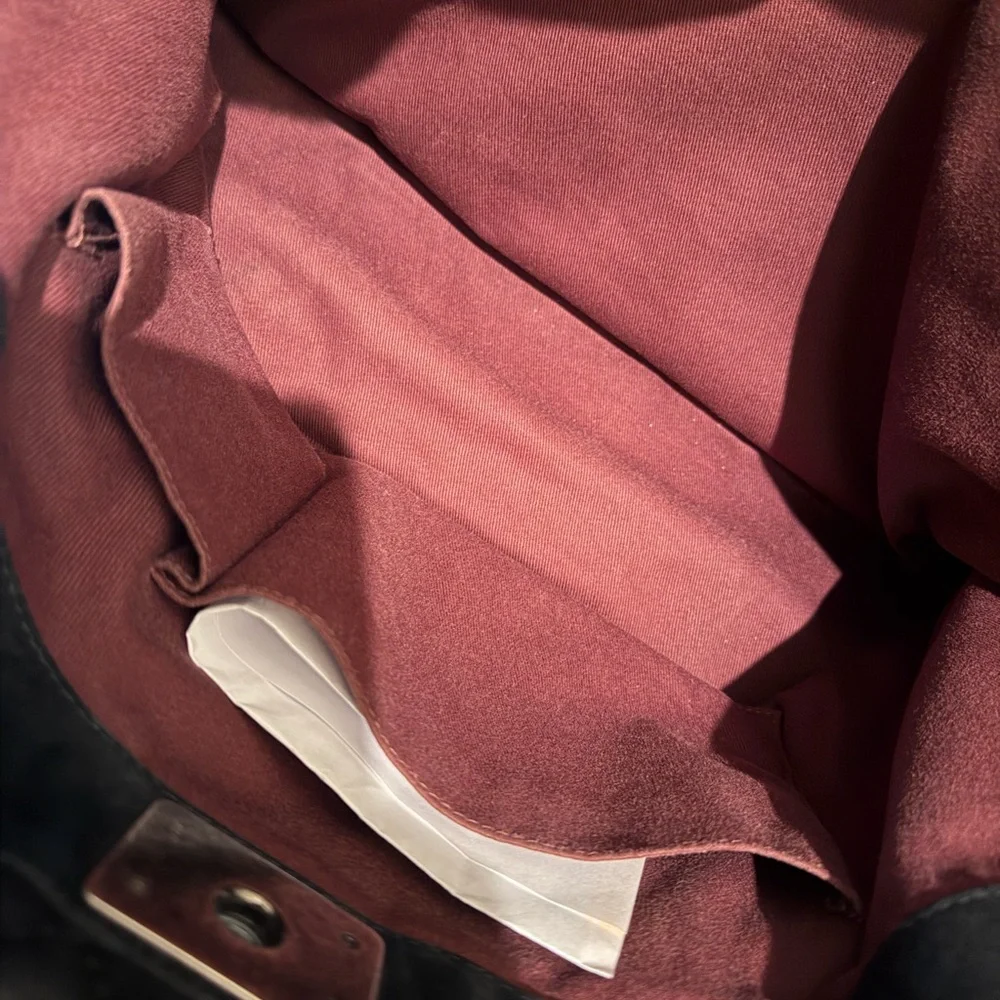 CHANEL le boy Tote - Picture 6 of 9